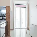 Spacious Tailor Made Bairro Alto