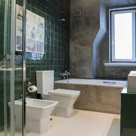 Апартаменты Spacious Tailor Made Bairro Alto *