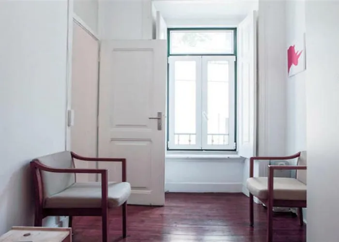 Апартаменти Spacious Tailor Made Bairro Alto Лісабон