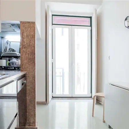 Spacious Tailor Made Bairro Alto